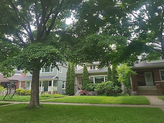 5th image of 2425 Payne St