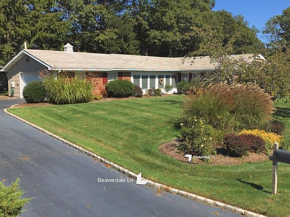 3rd image of 1 Beaverdale Ln