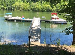 180 Pine Cone Rdg, Clarksville, VA 23927