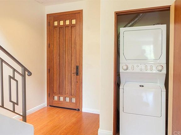 5th image of 5303 Satsuma Ave Unit 101