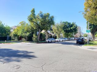 320 E California Ave, Glendale, CA 91206