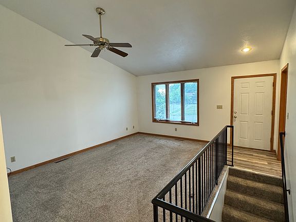 4th image of 4967 Christy Cir