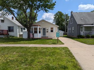 3324 Buckingham Ave, Berkley, MI 48072
