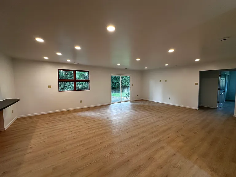 106 Fawn Valley Dr — Photo 2