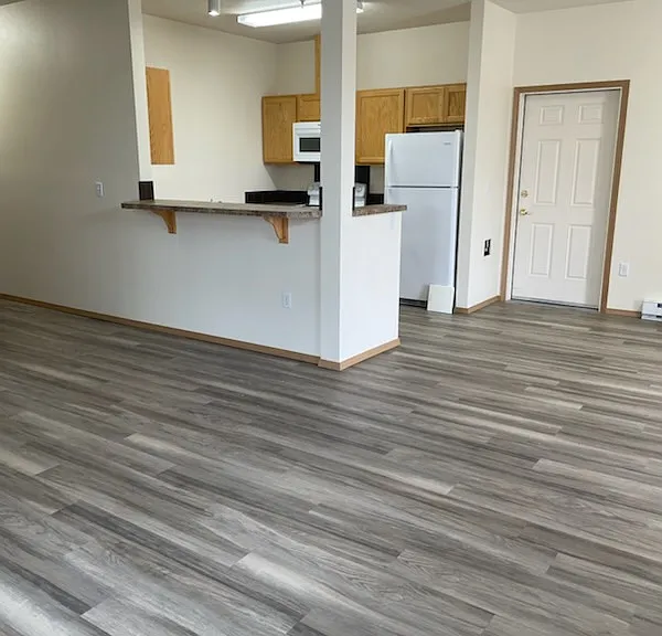 7715 N Crestline St #11 — Photo 8