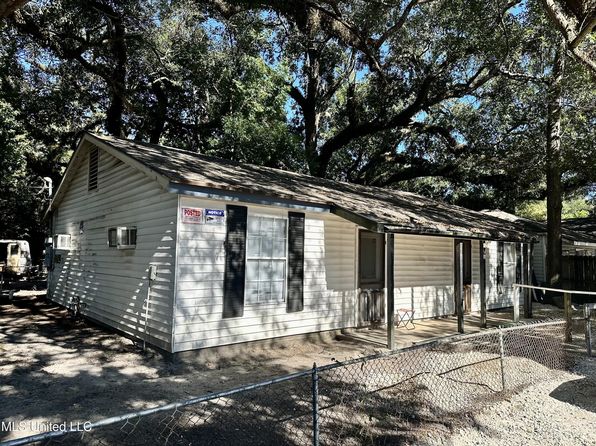 gulfport-mississippi-77987302 picture