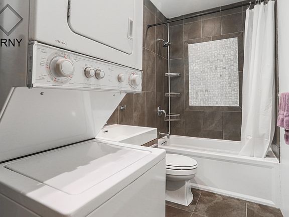 2nd image of 46 New York Ave #3B