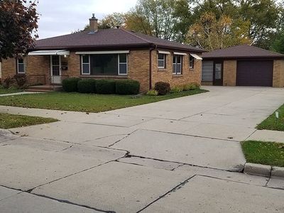 3812 Osborne Blvd, Racine, WI, 53405