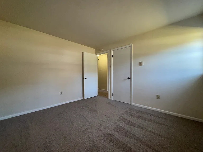 23 Orchard Hills Dr #D — Photo 9