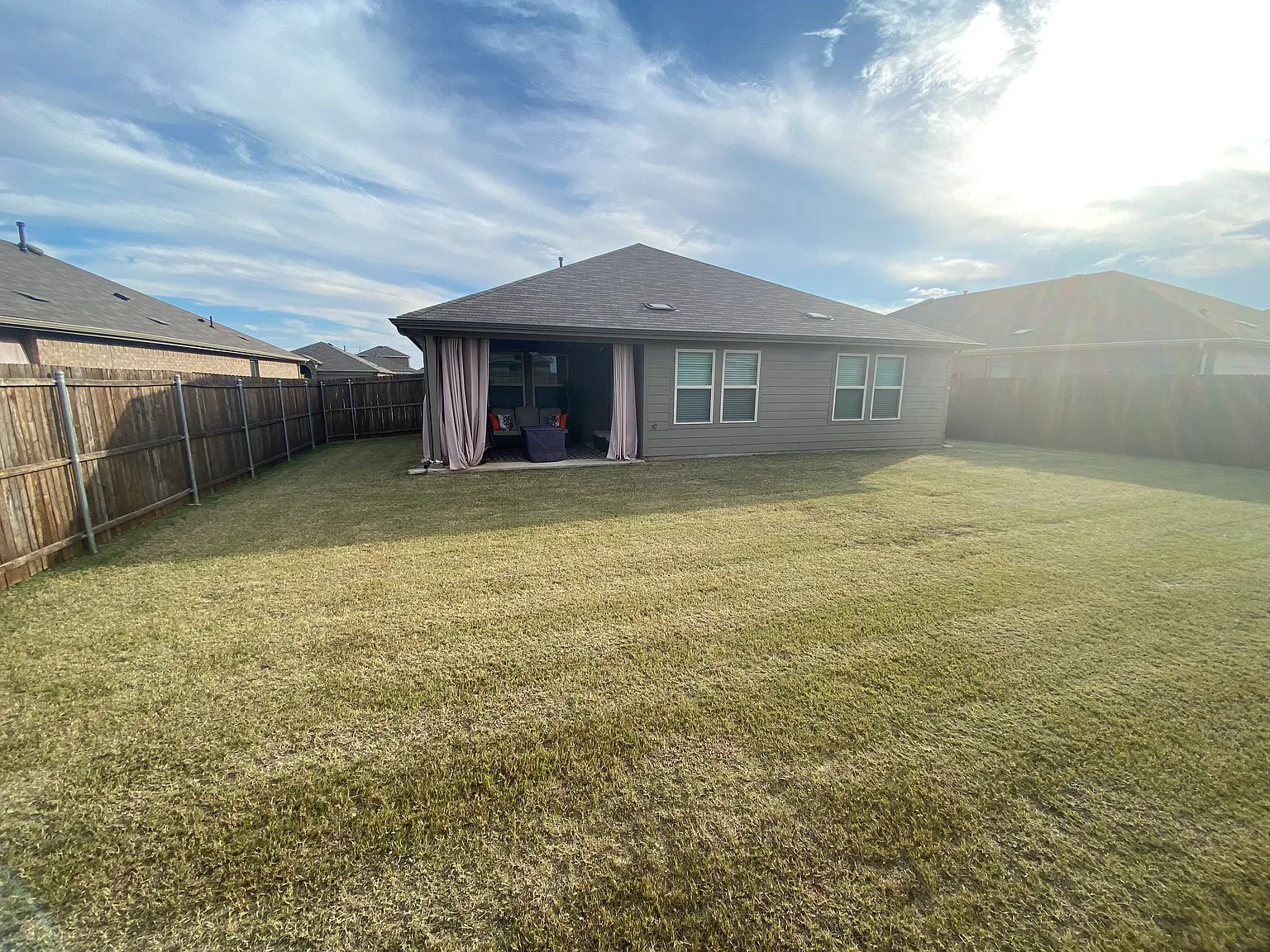 4 bed, 1791 sqft, $2,100 — Photo 3