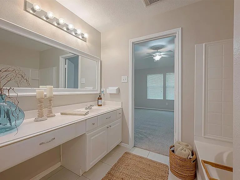 11 Yarrowdale Ct — Photo 25