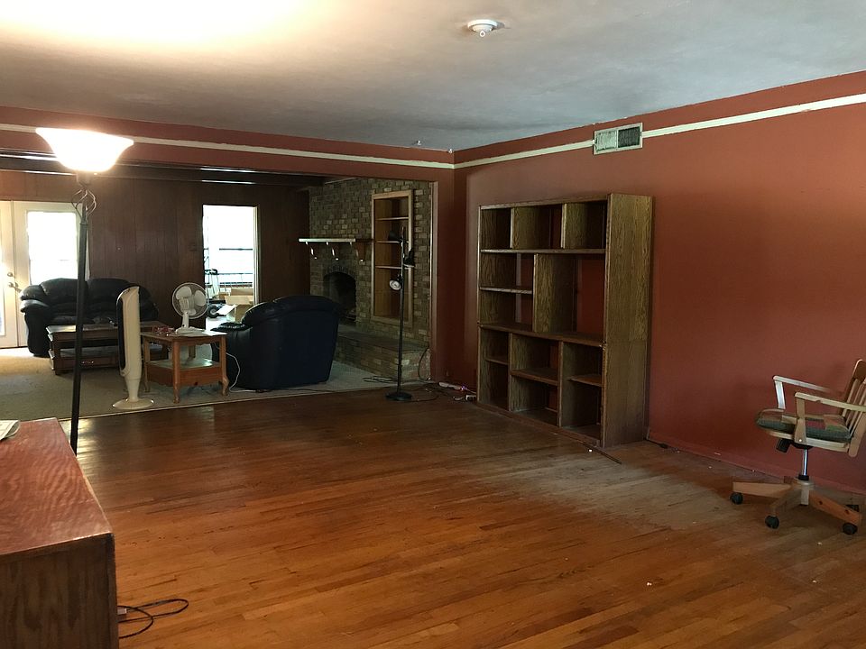 1st image of 3529 Chaffin Dr
