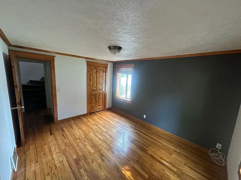 2821 W Rowan Ave — Photo 7