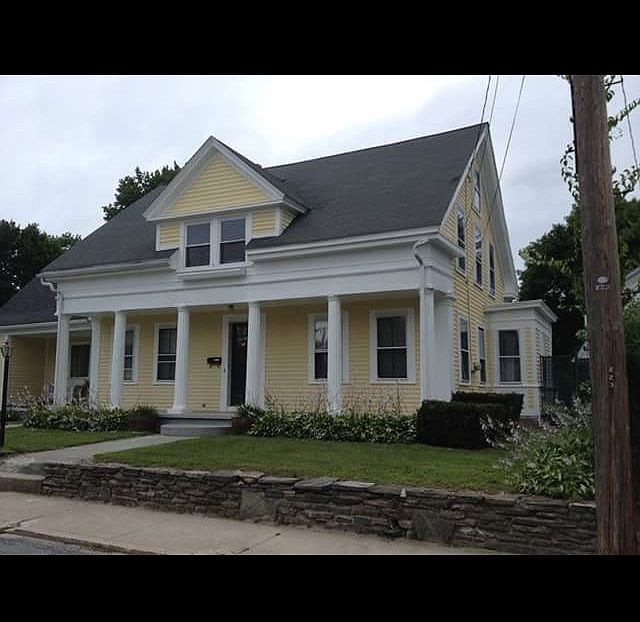 2nd image of 12 Oak St