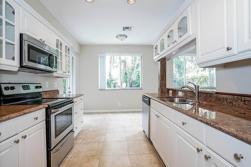 1st image of 5333 Flamingo Pl