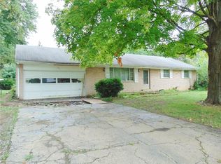 511 Colonial Dr, Dayton, OH 45434