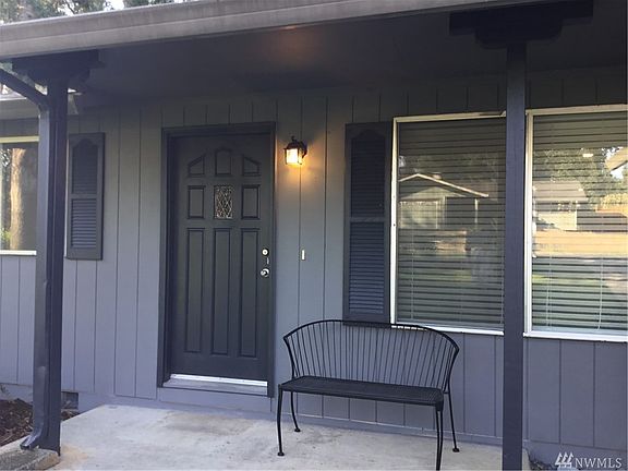 3rd image of 8611 35th Ct SE