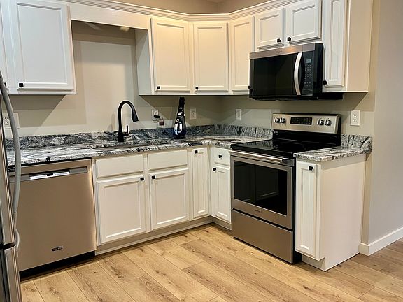 2nd image of 352 Sunset Dr NW