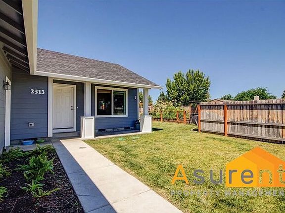 2nd image of 2313 Crater Lake Ave