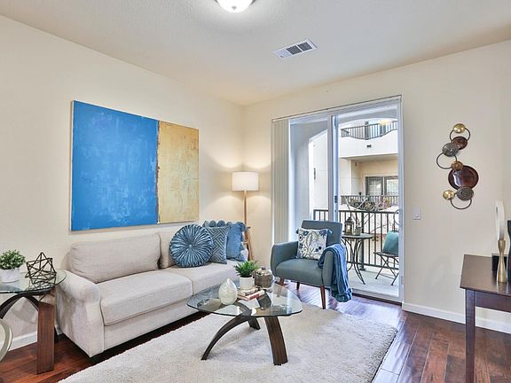 3rd image of 1339 McKinley Ct