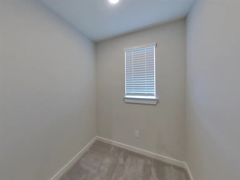 22706 Terrazzo Dr — Photo 16