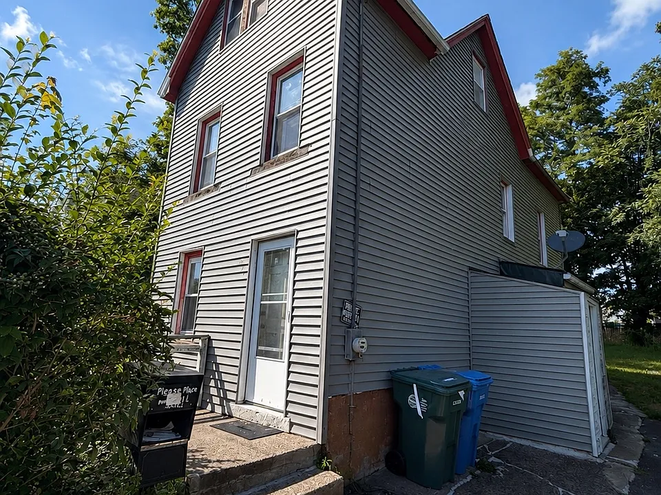 119 Cherry Ann St