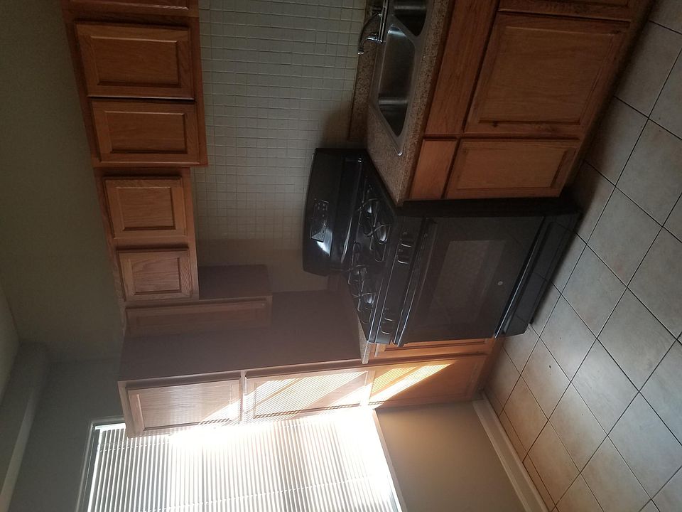 2nd image of 3903 W Jackson Blvd
