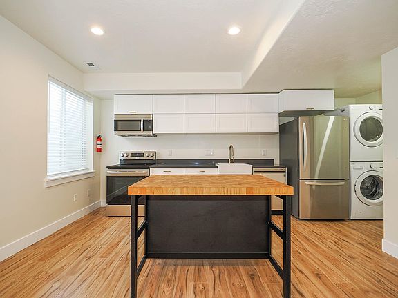 2nd image of 14747 S Quiet Glen Dr W #B