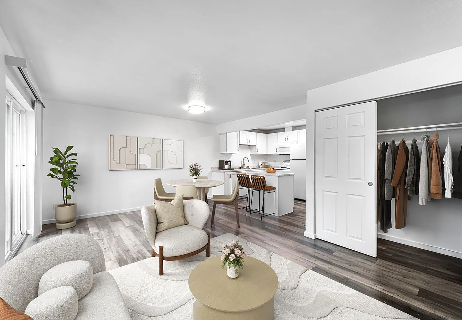 Inglewood Apartments — Photo 2