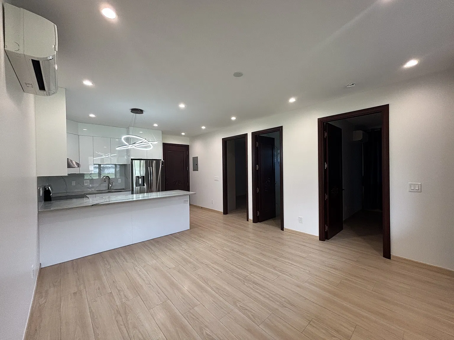 5130 Kalanianaole Highway - 3 — Photo 2