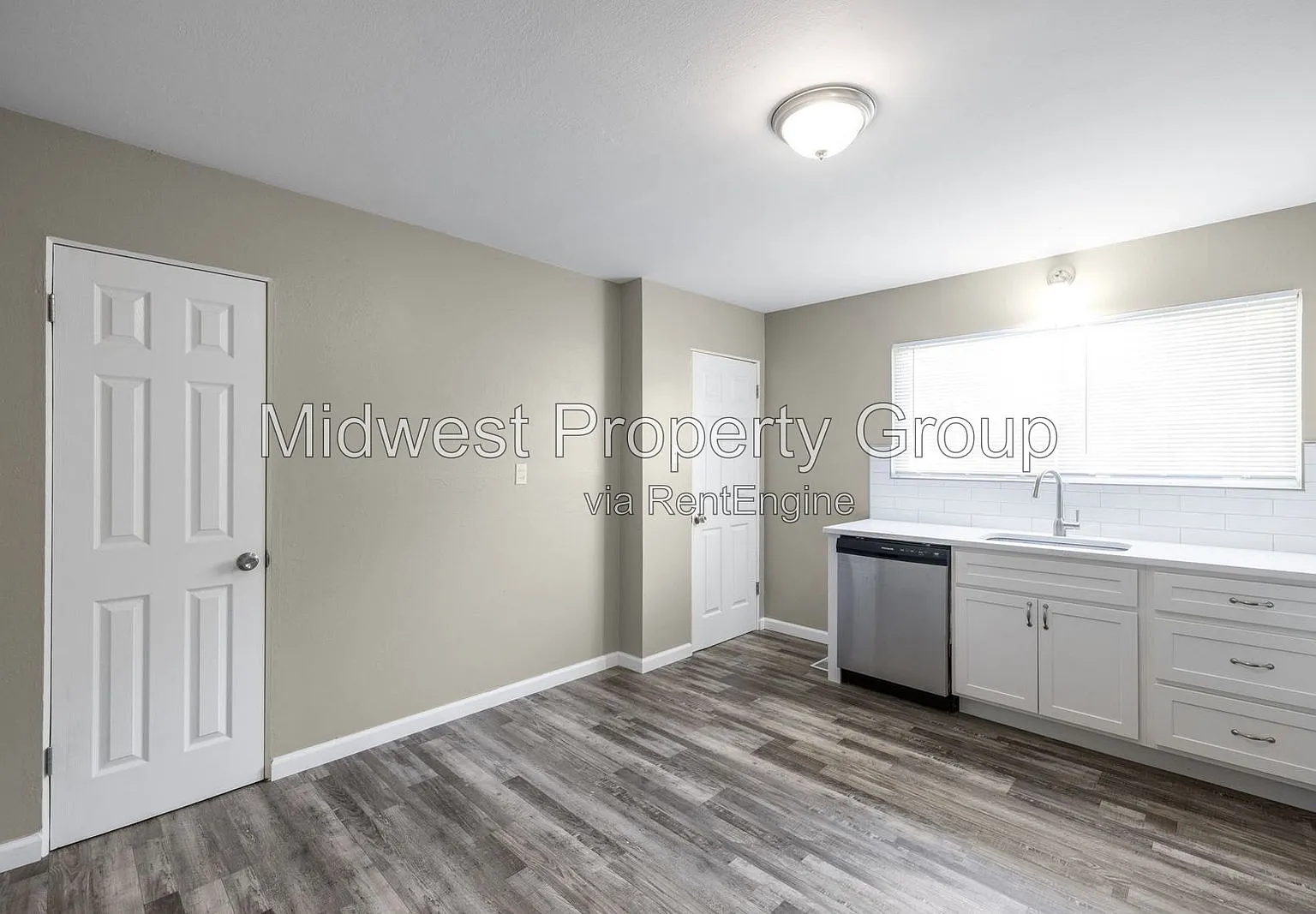 3 bed, 1.0 bath, 1014 sqft, $1,450 — Photo 4