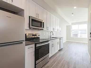 1st image of 1805 N 6th St #A