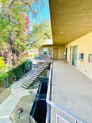 405 N Marengo Ave Photo 1