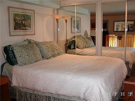 Rented by Triumph Property Group | media 7