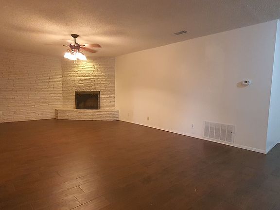 5th image of 2606 Lindenwood Dr