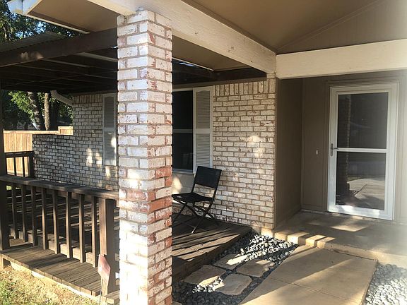 2nd image of 1404 Fair Oaks Blvd