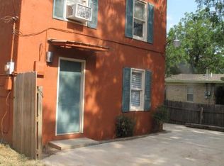 2316 15th St #R, Lubbock, TX 79401