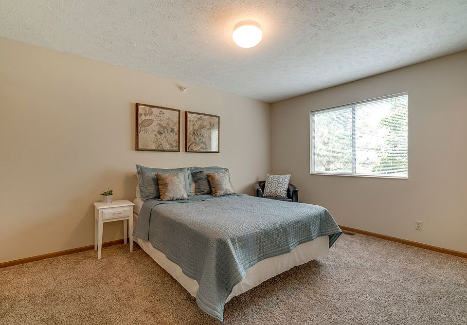 Wake up refreshed in your spacious, sunlit bedroom.