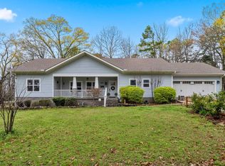 200 Autumn Oaks Dr, Bismarck, AR 71929