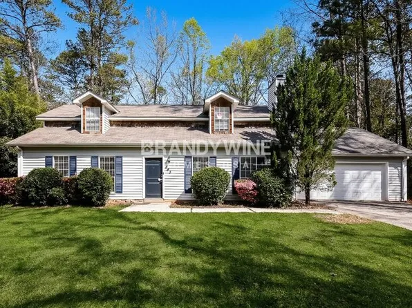 883 Timbervale Ln, Lithonia, GA 30058