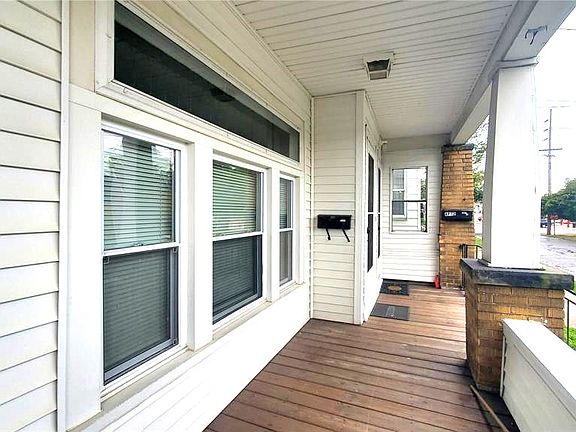5th image of 719 W 21st St #1