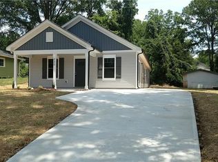 530 Harris St NW, Concord, NC 28025