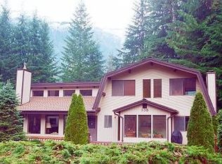 7038 Olympus Way, Glacier, WA 98244