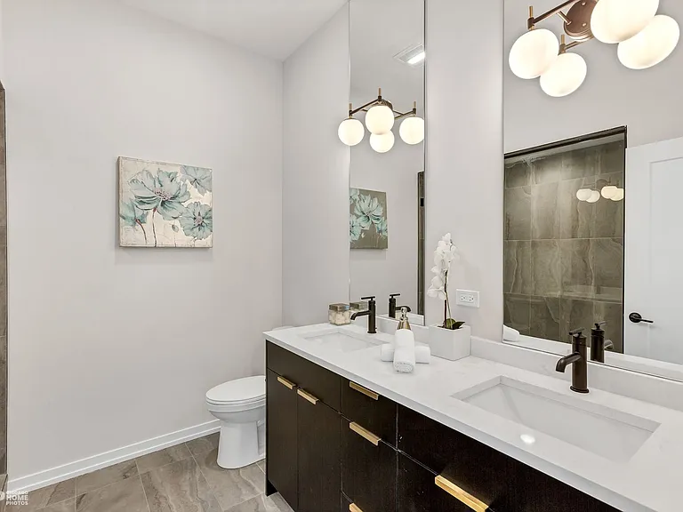 5201 S Wabash Ave #2 — Photo 17