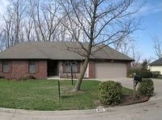 806 Bridal Wreath Ct, Saint Joseph, MO 64506