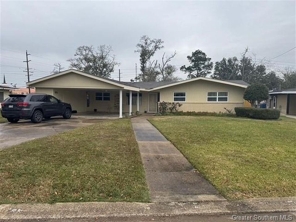1st image of 104 Greenwood Drive