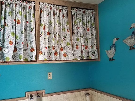 Fresh paint in laundry room