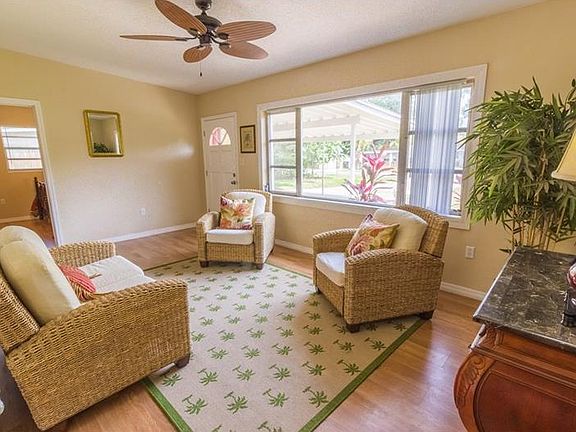 3rd image of 3108 Lake Margaret Dr