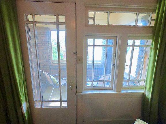 4th image of 120 N Linden Ave APT 6