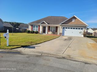 803 Dahlia Ct, Jacksonville, NC 28546